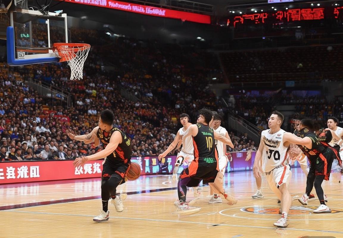 2021 CBA广州VS天津：战术对决深度解析